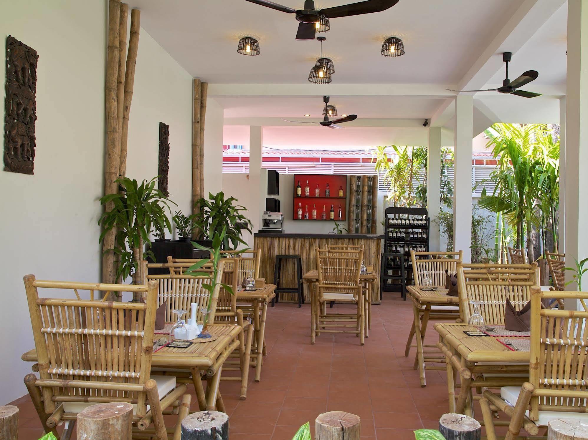 Angkor Magic Tree Boutique Hotel เสียมราฐ ภายนอก รูปภาพ