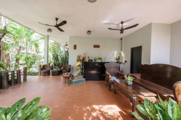 Angkor Magic Tree Boutique Hotel เสียมราฐ ภายนอก รูปภาพ
